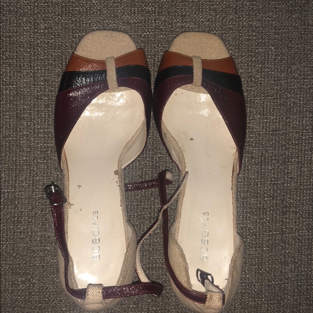 BCBG MAXAZRIA Wedges